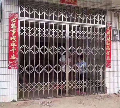 大慶隆升達門業(yè)-拉閘門