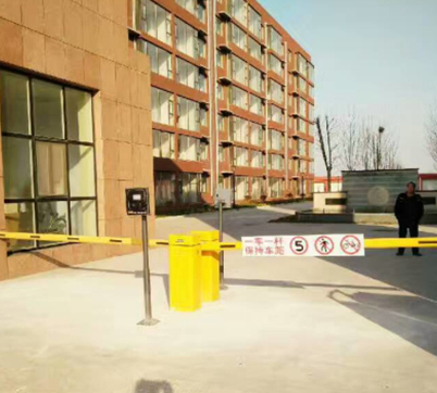 大慶隆升達門業(yè)-道閘