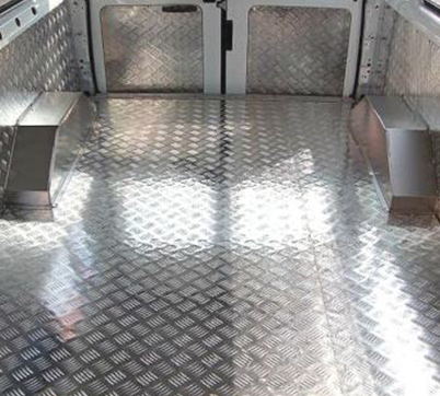 大慶隆升達門業(yè)-**包車廂