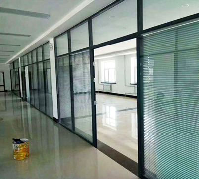 大慶隆升達門業(yè)-辦公隔斷