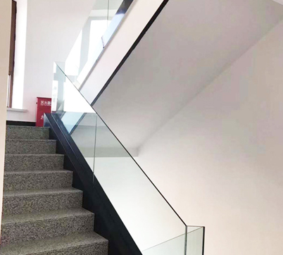 大慶隆升達(dá)門業(yè)-鋼化玻璃扶手