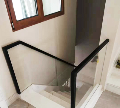 大慶隆升達(dá)門業(yè)-鋼化玻璃扶手